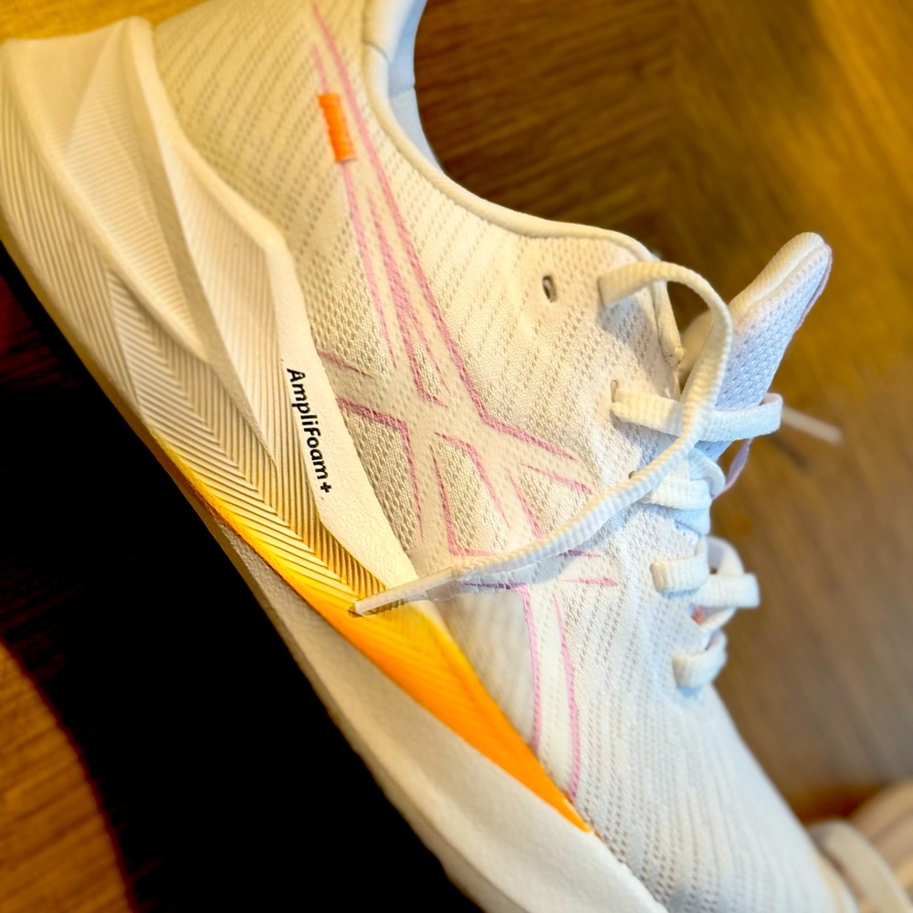 Asics White and Yellow Running Shoes